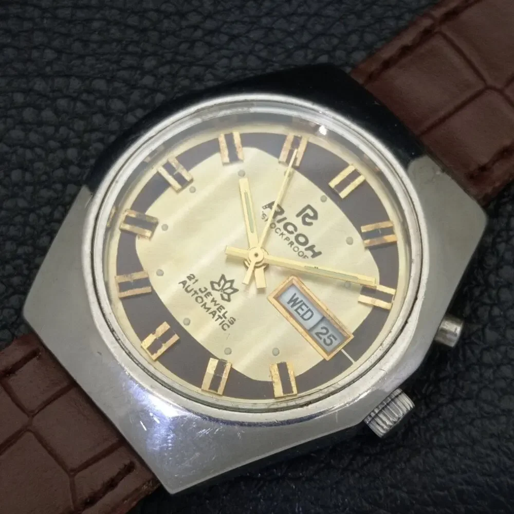 Vintage 1985 Ricoh Automatic Mens Silver Watch W/daydate & Gold accents